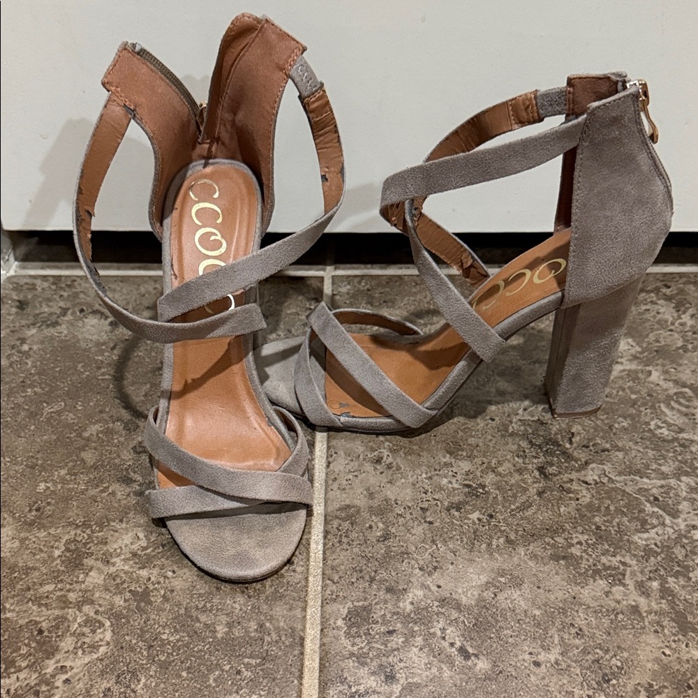 Women's Gray Strappy Heels